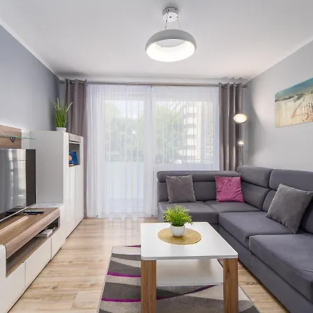 Blizej Morza 56 Z Prywatnym Garazem I Rowerami W Cenie