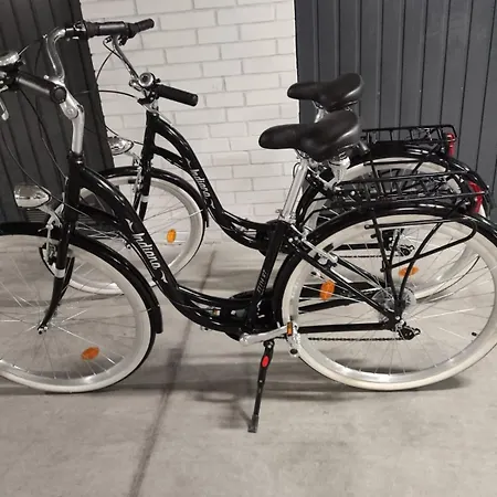 Blizej Morza 56 Z Prywatnym Garazem I Rowerami W Cenie Kolobrzeg