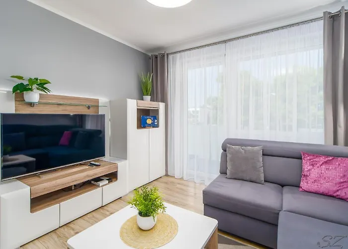 Blizej Morza 56 Z Prywatnym Garazem I Rowerami W Cenie 코워브제크