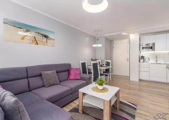 Blizej Morza 56 Z Prywatnym Garazem I Rowerami W Cenie * 코워브제크